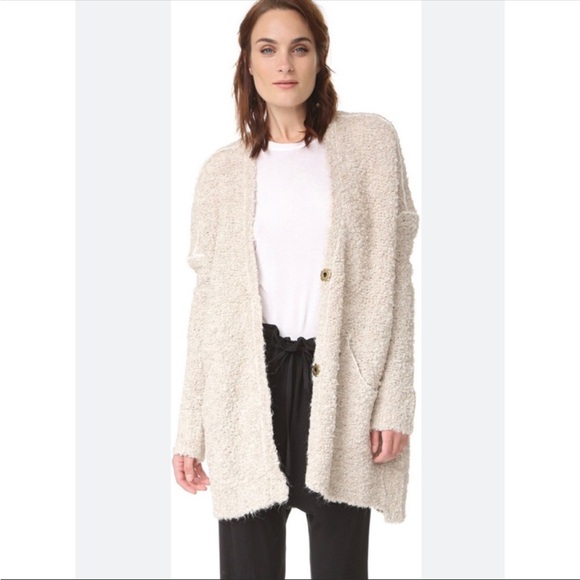 Free People Sweaters - Last Chance ‼️ ❤️FREE PEOPLE • Women’s Boucle Cadi Sweater